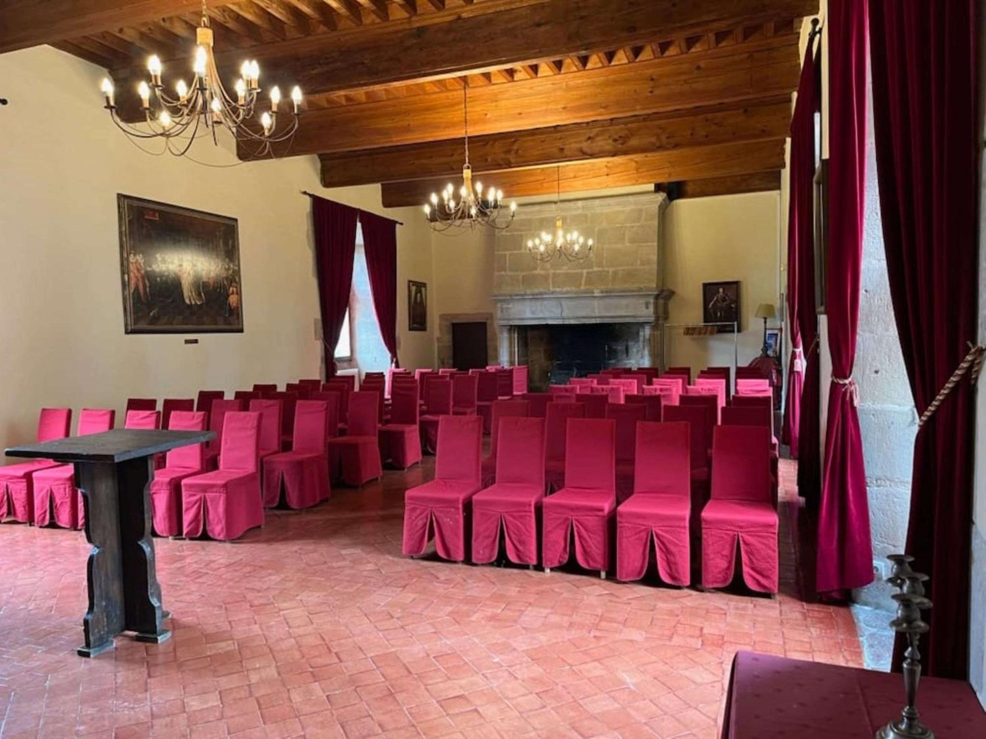 Château Des Ducs De Joyeuse Couiza Exterior foto